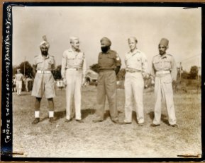 India-Review-of-Troops_web